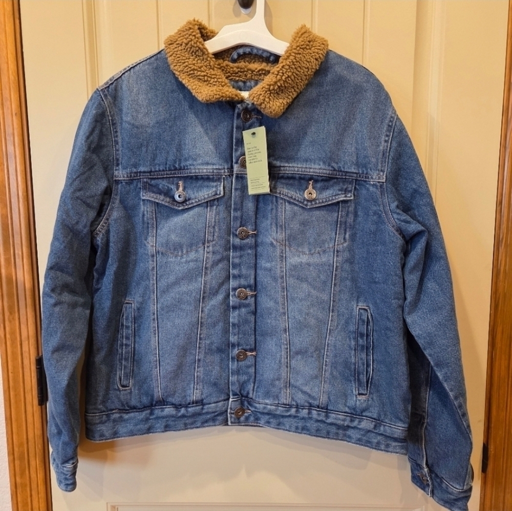 Sherpa-Lined Denim Trucker Jacket/Coat Men's Size Large New Fall Winter Outdoor - Picture 2 of 10